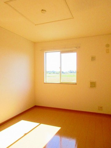 グラスロ－ズ・一生Ｂの内装