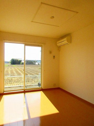 グラスロ－ズ・一生Ｂの内装