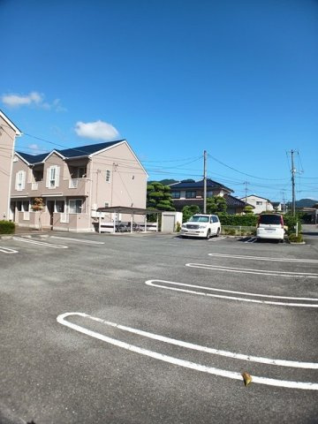 メルヴェイユ－ＳＡＫＵＲＡ．Ｃの駐車場