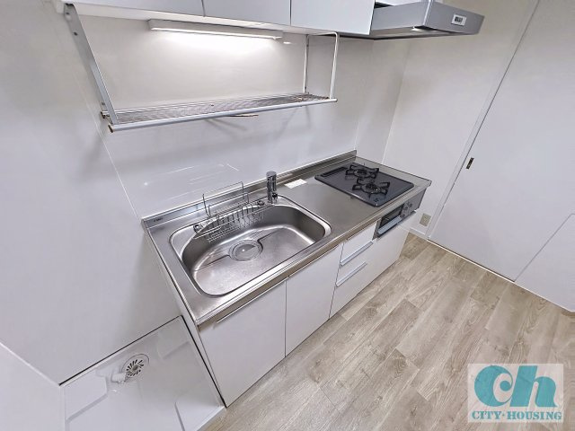 育進ビル 302号室のキッチン