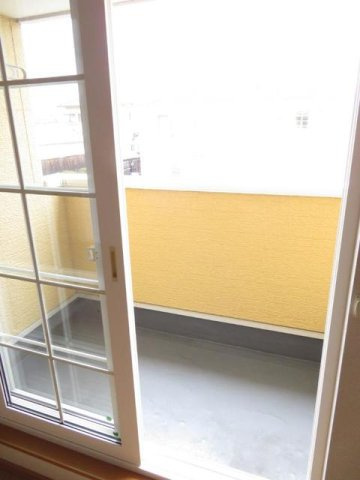 ジョーヌ　セレーサ　Ａのバルコニー