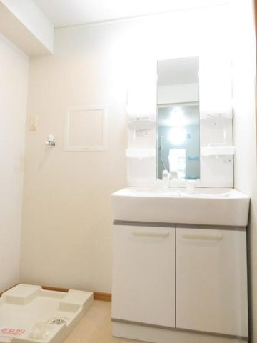 ジョーヌ　セレーサ　Ａの洗面所