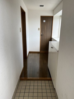 【玄関】 | キクタレジデンス