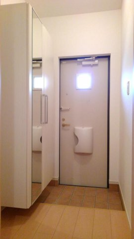 エクセランＢの玄関|ゆったりとした玄関です