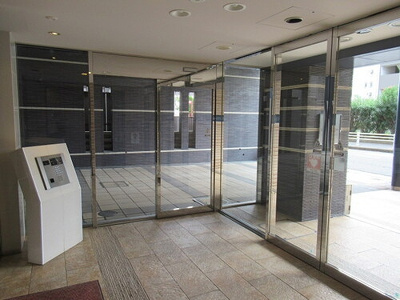 【その他】 | ライオンズ稲毛マスターマークス | 風除室