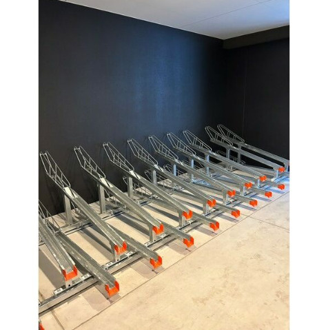 メイクス今池02のエントランス