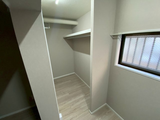 パレグレイス・ヒエダのその他