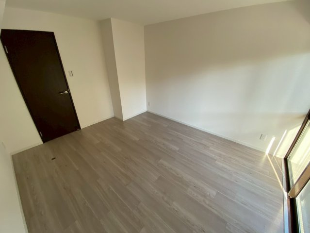 パレグレイス・ヒエダのその他