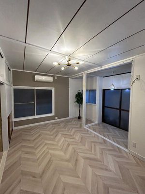 【居間・リビング】 | 羽沢戸建Ⅱ | ゆったりとしたリビングです