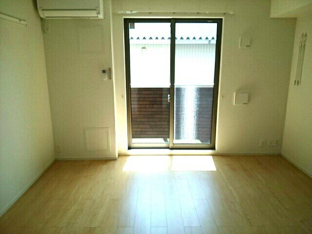 エスポワール　Ⅱの居間・リビング