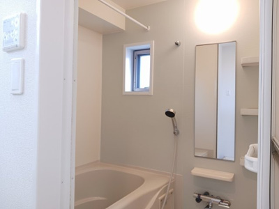 【浴室】 | ヴァンヴェールⅣ | 日々の暮らしに欠かせないお風呂です