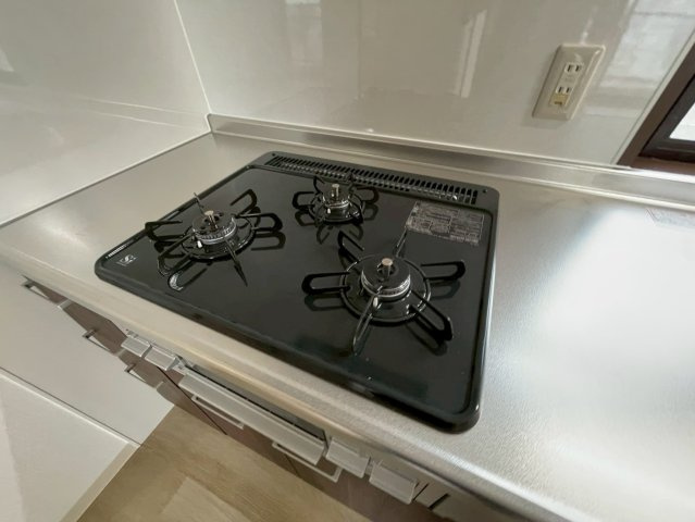 エルネスト甲南山手の収納