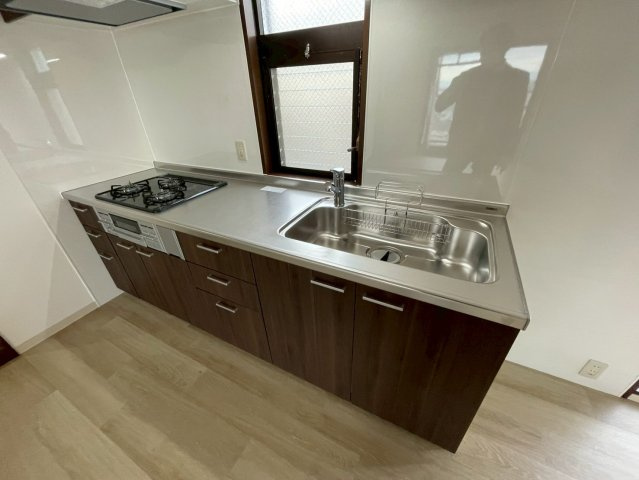 エルネスト甲南山手のエントランス