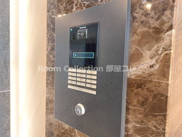 メイクスWアート今池Ⅲのエントランス|同シリーズイメージ写真
反転や色違い現況と異なる場合現況優先