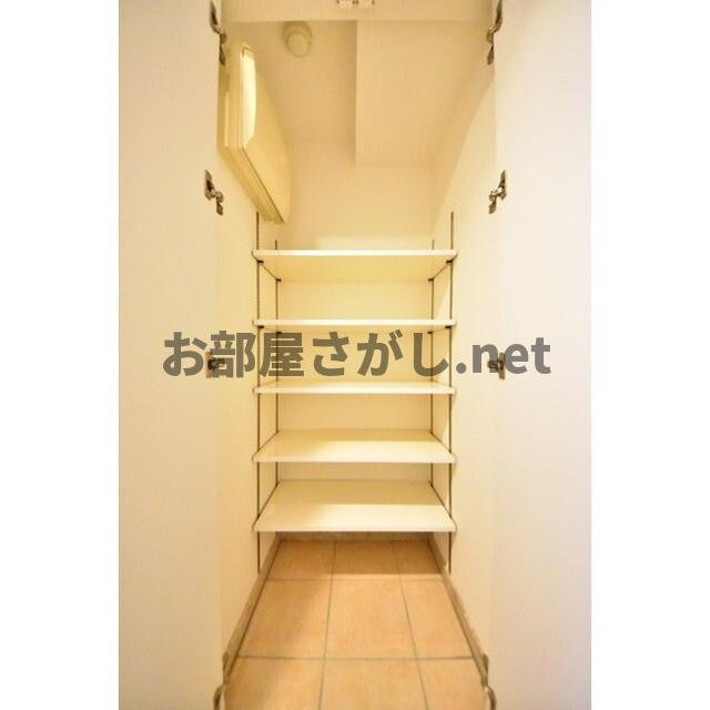 プライマル小石川の玄関|きれいな内装です