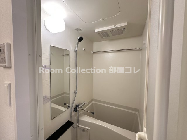 プレサンス今池駅前フェルディノの浴室|※同物件他部屋写真
反転、色違いの場合有
現況優先