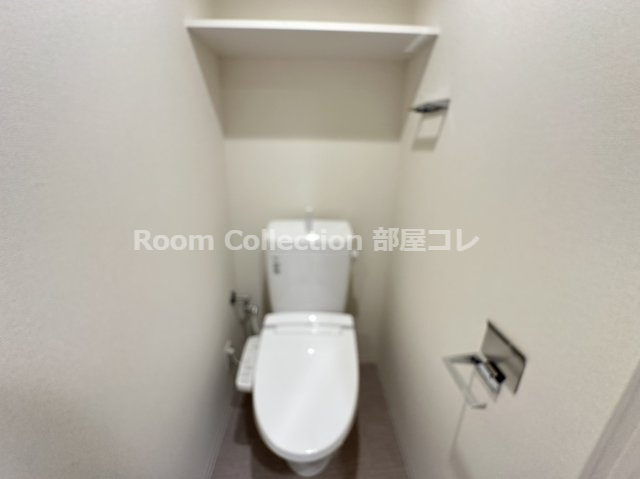 プレサンス今池駅前フェルディノのトイレ|※同物件他部屋写真
反転、色違いの場合有
現況優先