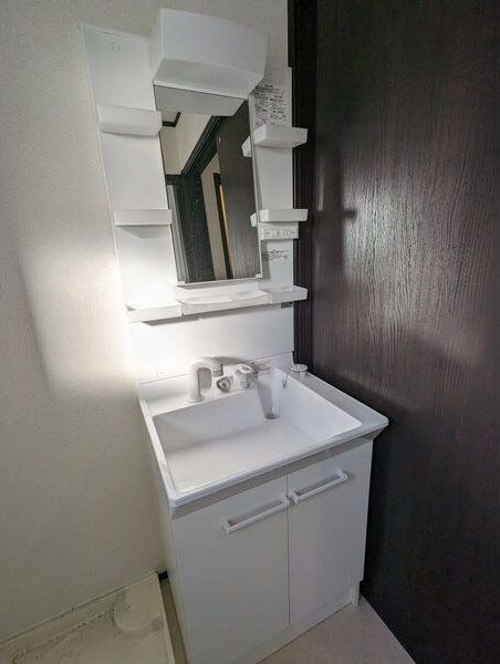 grand claire(グランクレール)A棟の独立洗面台