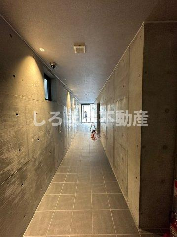 ファーストフィオーレ九条Ⅱのエントランス