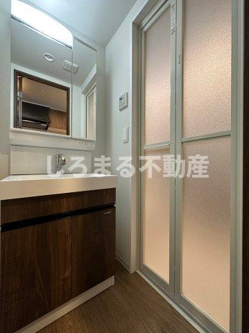 ファーストフィオーレ九条Ⅱの洗面所