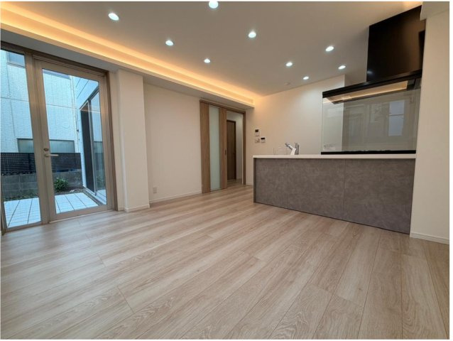 東京都品川区1棟マンション　ADLU 荏原　「2025年リノベーション済」のキッチン