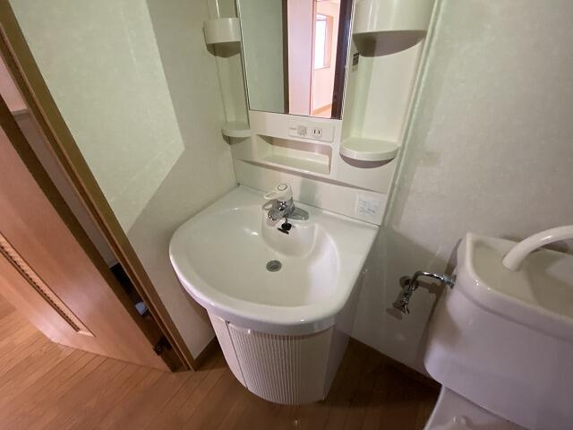 川崎市多摩区登戸の賃貸マンションの洗面所