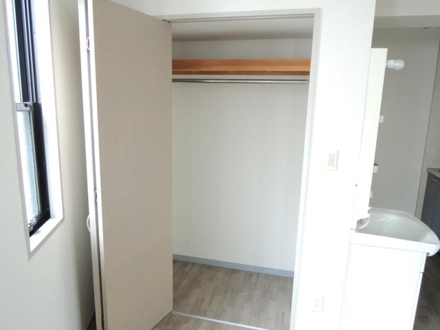 川崎市多摩区登戸の賃貸マンションの収納|※他部屋参考写真