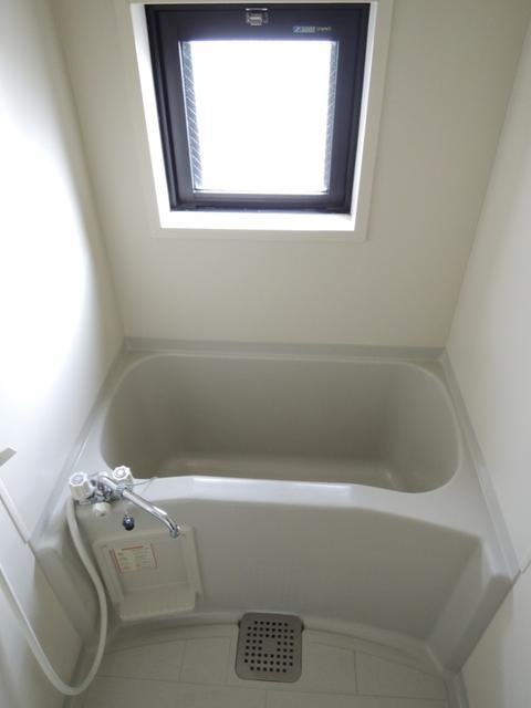 川崎市多摩区登戸の賃貸マンションの浴室|※他部屋参考写真