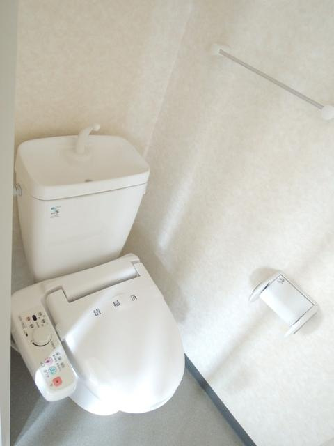 川崎市多摩区登戸の賃貸マンションのトイレ|※他部屋参考写真