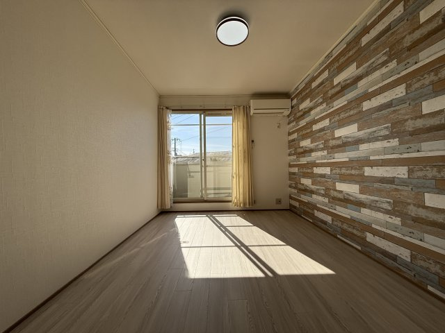 ファーストヒルズの居間・リビング