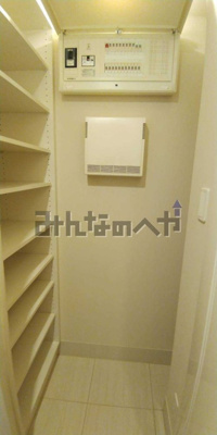 【玄関】 | CAPITAL GATE PLACE THE TOWER（キャピタルゲートプレイス ザ・タワー）