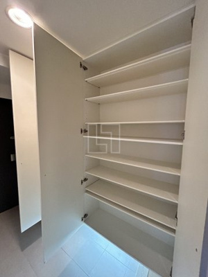 【収納】 | プライムアーバン堺筋本町 | プライムアーバン堺筋本町　シューズボックス