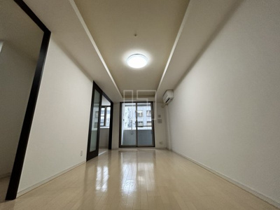 【居間・リビング】 | プライムアーバン堺筋本町 | プライムアーバン堺筋本町　リビング