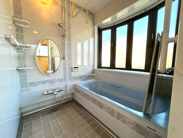 中古戸建　長野市大字南長野の浴室
