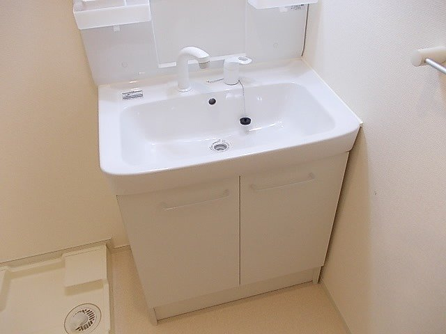 ソレイユ　アルドーレの洗面所