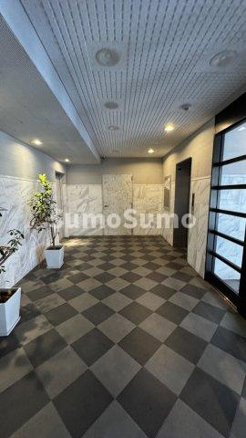 サムティタワーズ愛宕のエントランス