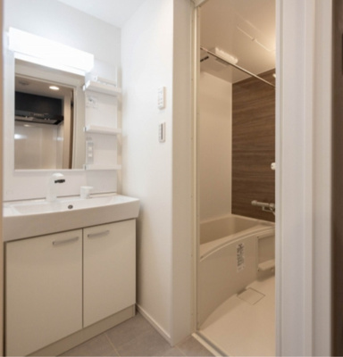 【洗面所】 | アザーレシド海老名(アザーレシドエビナ) | 同メーカー施工例