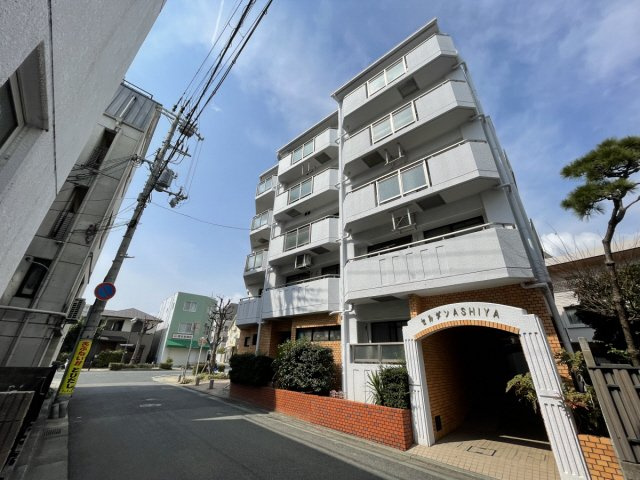 セルダン芦屋の外観