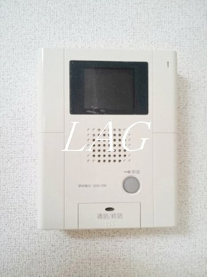 【セキュリティ】 | プリムヴェールⅠ | モニター付きインターホンです。