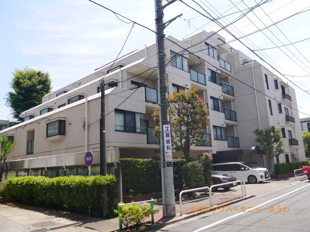 【外観】 | パークノヴァ池袋要町 | 平成築の新耐震基準適合マンション！太陽に愛された邸は、陽当り・通風に優れた魅力的で快適さを追求した邸宅。