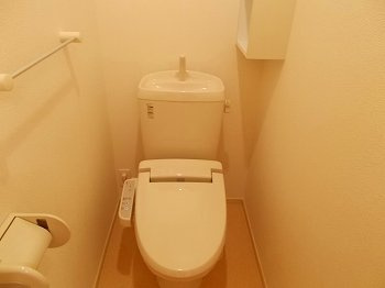 【トイレ】 | シャン・ド・フルール | トイレもきれいです