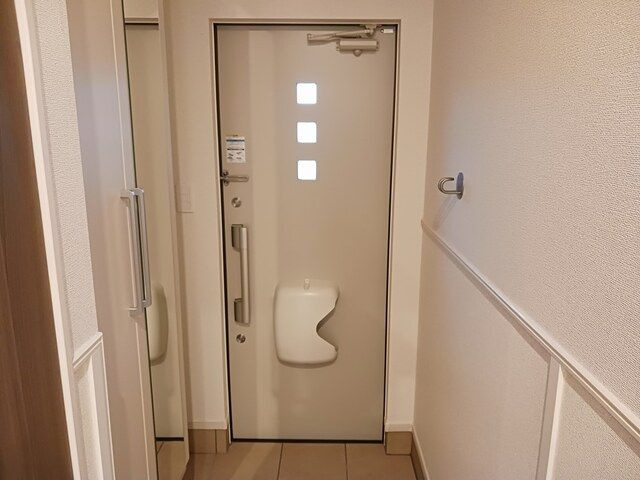 オリュザＢの玄関