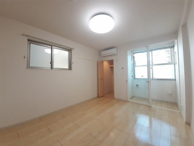 【居間・リビング】 | エクセル神屋町 | ゆったり過ごせる居間です