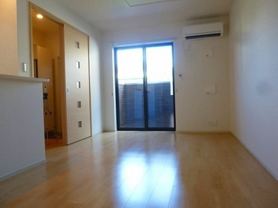 【バルコニー】 | グランアウローラⅦ | 陽当たり良好なバルコニーです