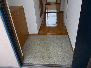 【玄関】 | サンドミール | きれいな玄関です
