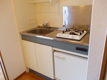 【キッチン】 | サンドミール | コンパクトなキッチンで掃除もラクラク