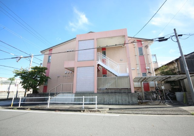 セレーサの外観