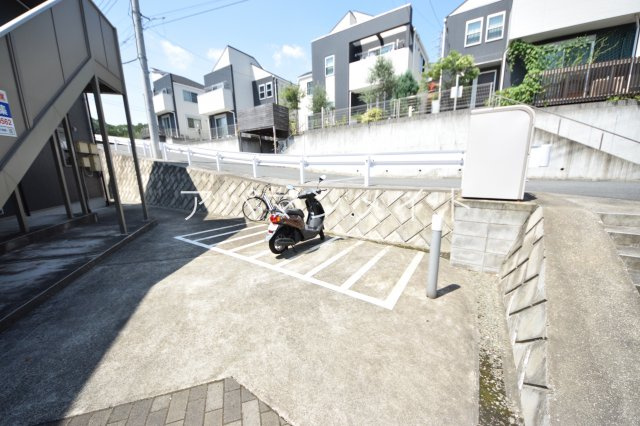 【その他共用部分】 | アムールシュシュⅡ | 駐輪場です