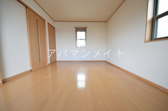 【寝室】 | アムールシュシュⅡ | ゆとりの広さです