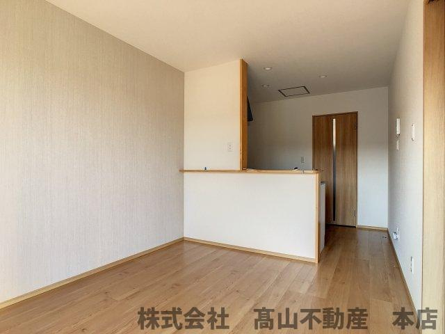 ラフォーレ名残ⅥEの居間・リビング